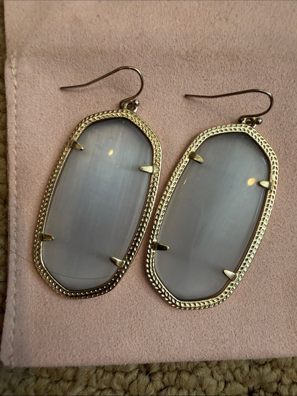 Kendra Scott White Cat's Eye Elisa Drop Earrings in Gold